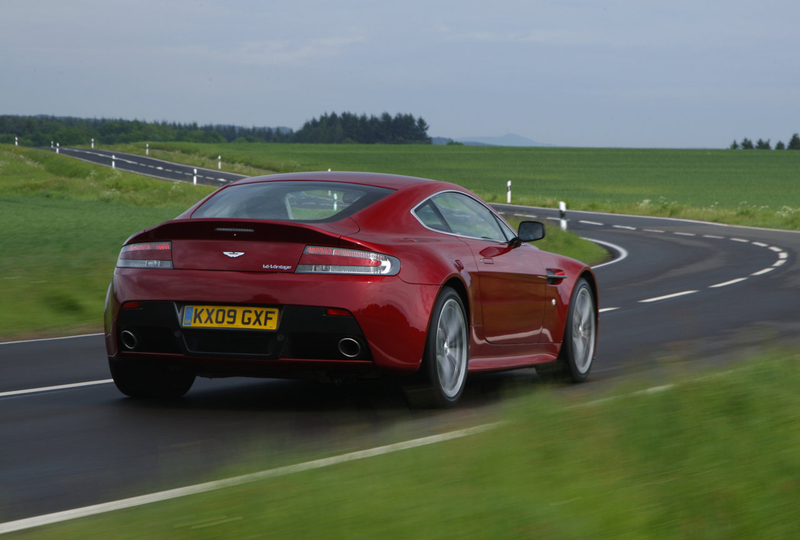 Illustration for article titled 2010 Aston Martin V12 Vantage: Driven
